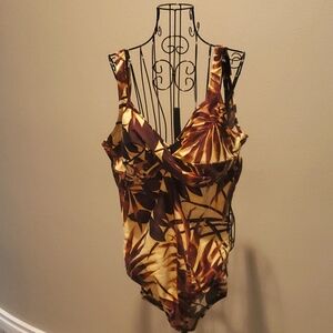 Tummy Control Women's One Piece Swimsuit. Plus Size.